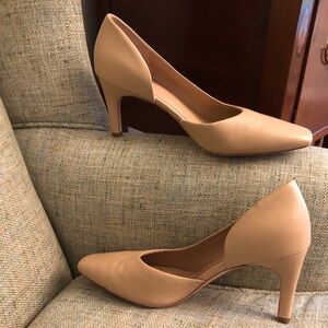 VINCE Tiana Nude Heels Size 8
